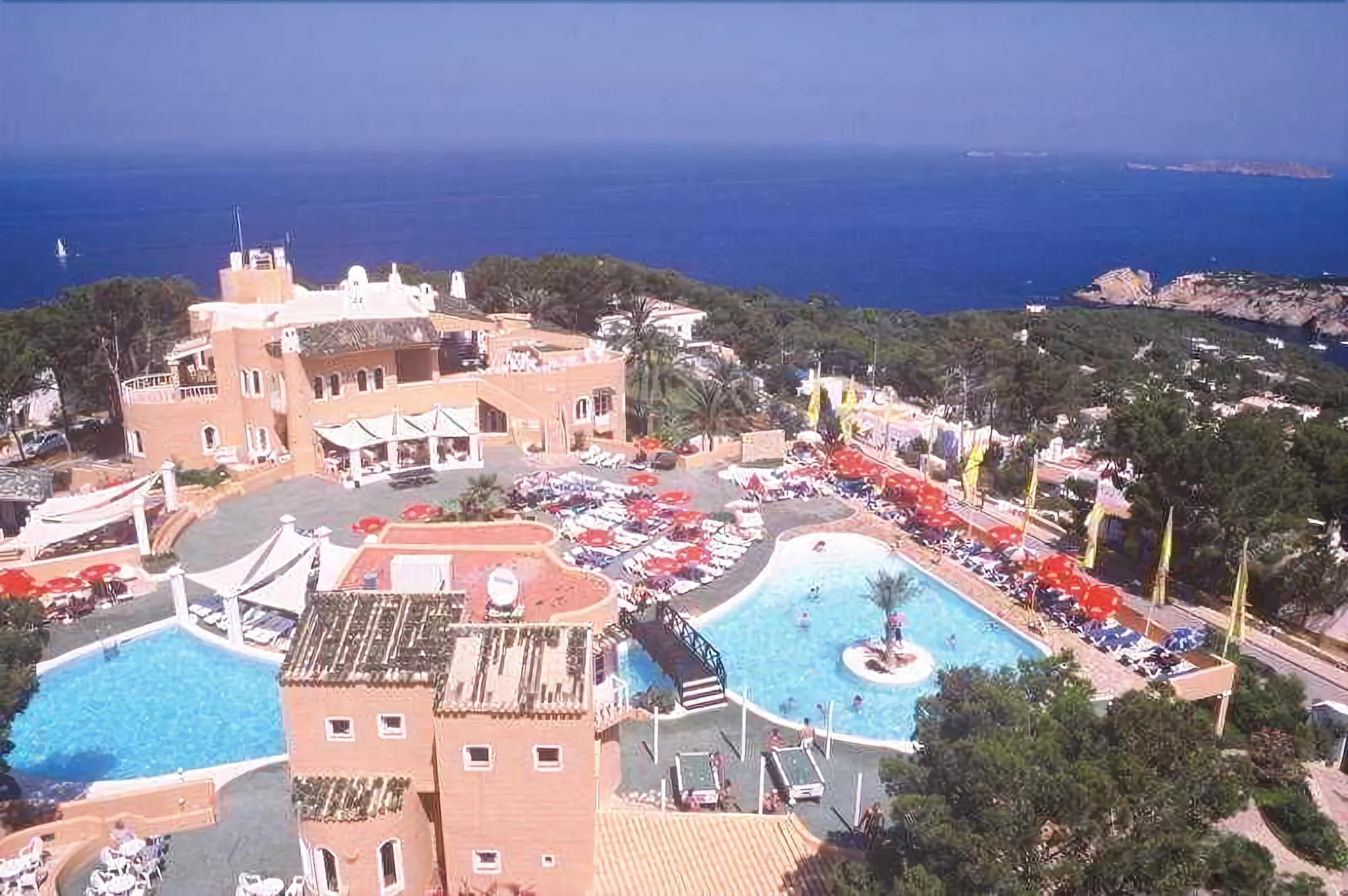 Cala Vadella Resort Sant Josep de sa Talaia Exterior photo
